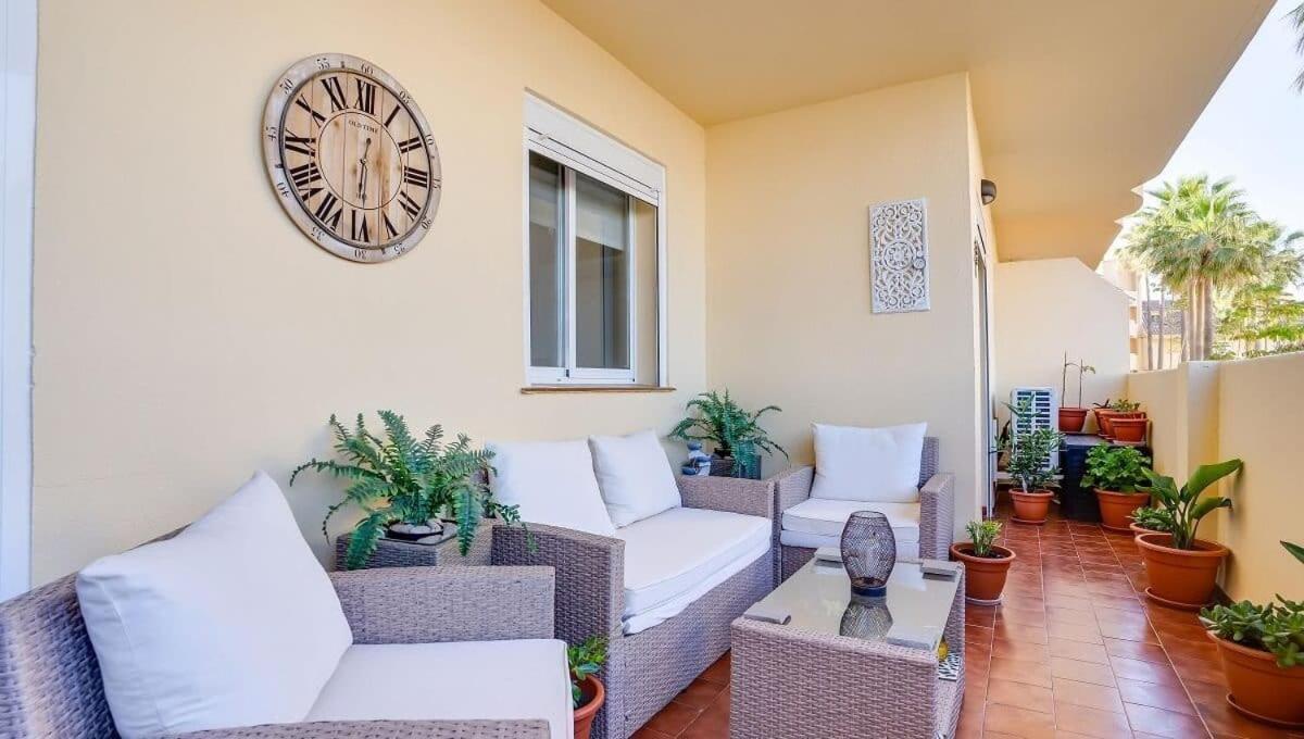 Lovely Aldea Beach Apartment Манилва Экстерьер фото